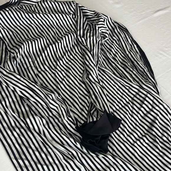 Ralph Lauren’s purple label black-white shiny viscose coat-dressing M in Italy. - Picture 16 of 16